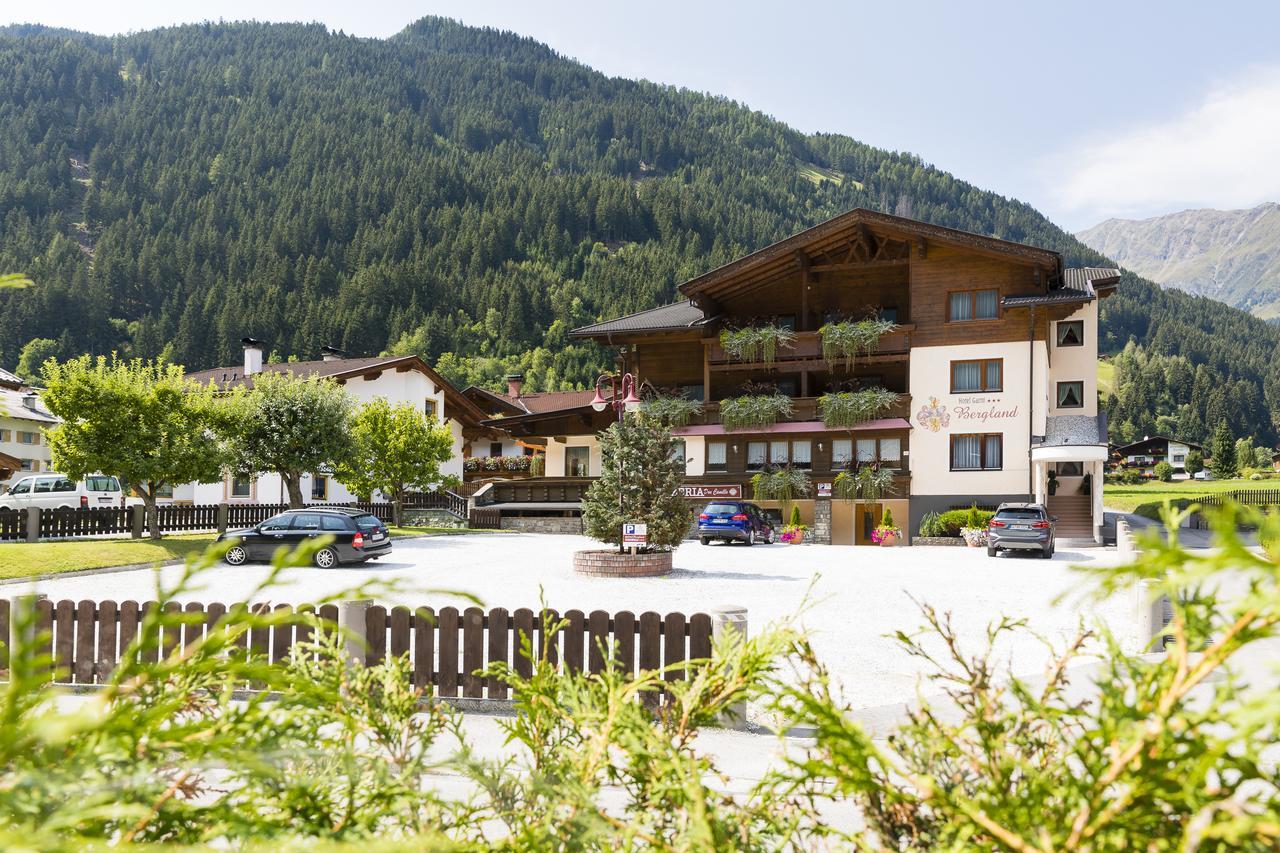 Hotel Garni Bergland Neustift im Stubaital Bagian luar foto
